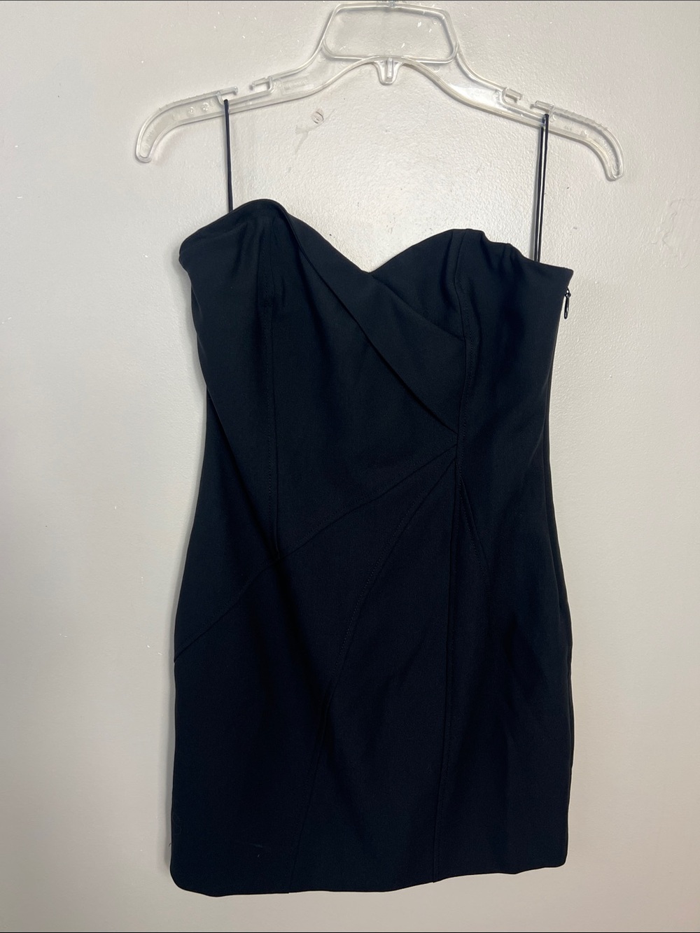 Cinq à Sept Tristen Dress Size 8 Black Strapless Bodycon Mini Dress NWT $395 - Picture 2 of 10